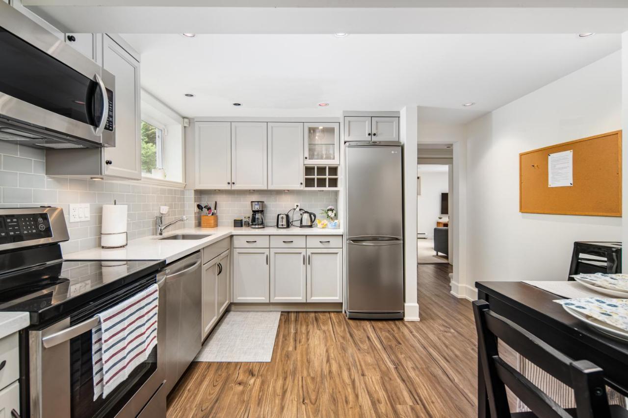 Gorgeous 4 Bedroom Garden Level Suite At Vancouver West & Ubc Экстерьер фото